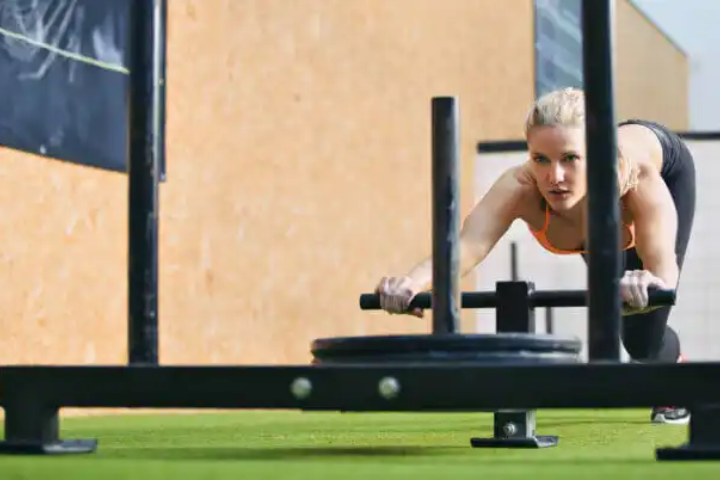 ¿Cómo hacer un entrenamiento de fuerza y resistencia?